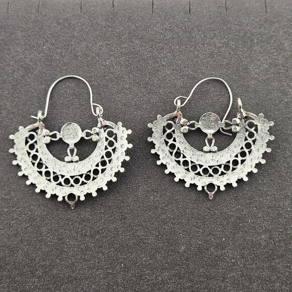 Silver Tone Chandelier Hoop Earrings Artesian Bohemian Hippie Cowgirl Glam - Picture 4 of 4